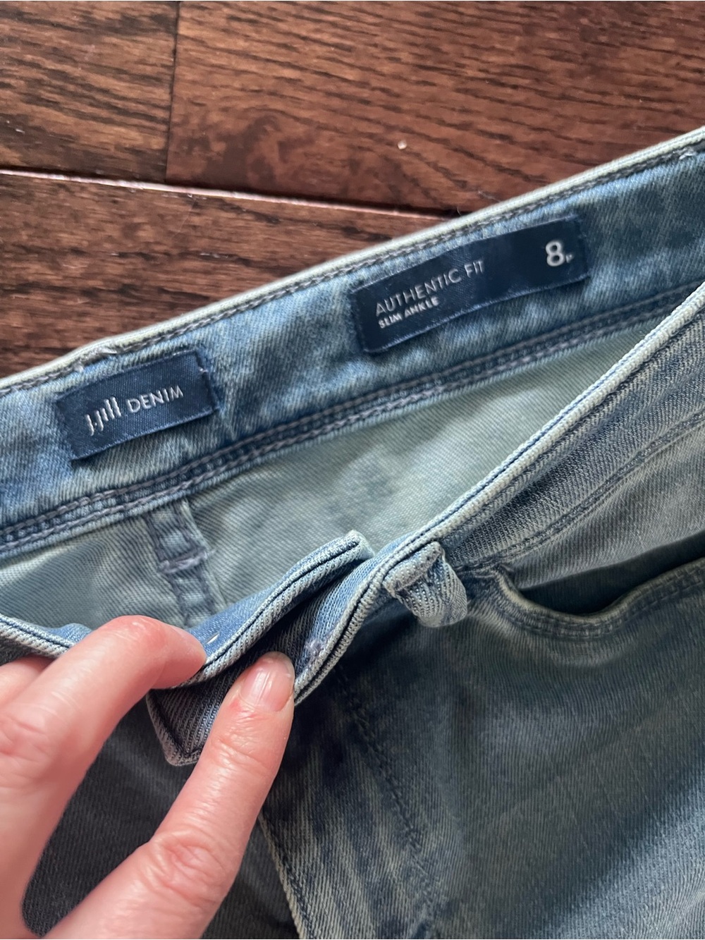 J. Jill Light Blue Ankle Slim Straight Jeans 8P NWT Montreal Wash - Picture 3 of 8